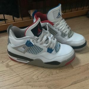 Jordan retro 4